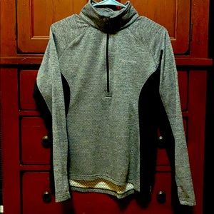 Columbia pullover